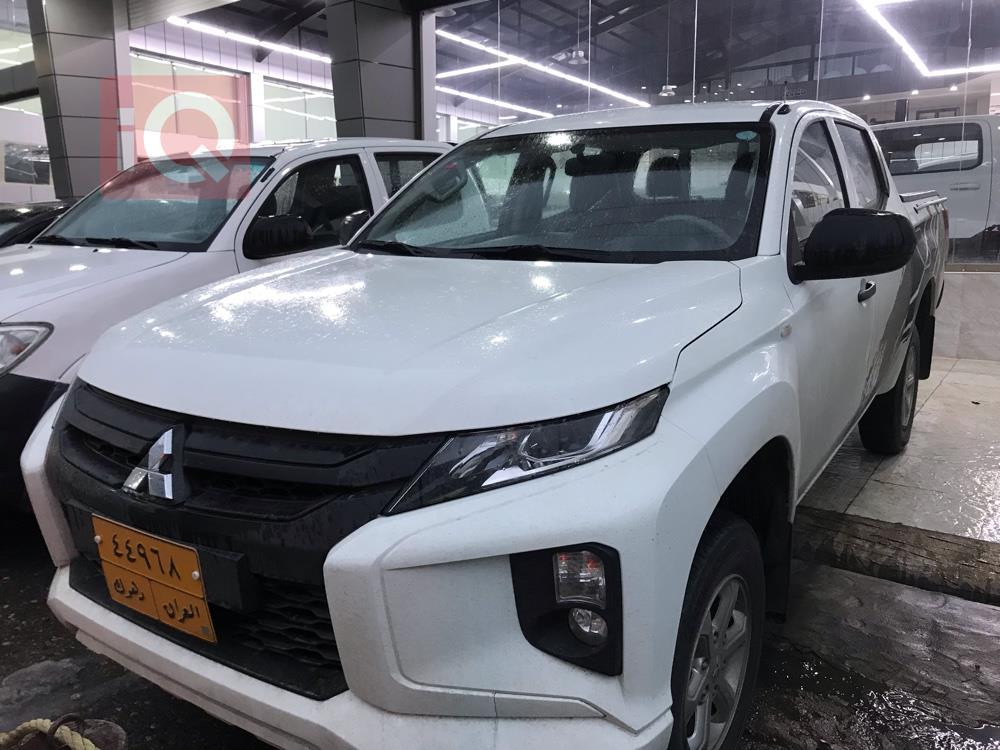 ميتسوبيشي L200